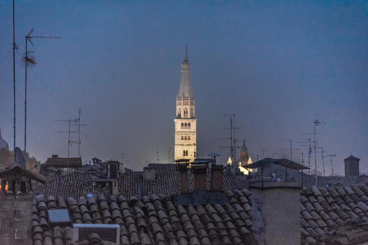 L'Altana Di Emilia Suite Модена Экстерьер фото